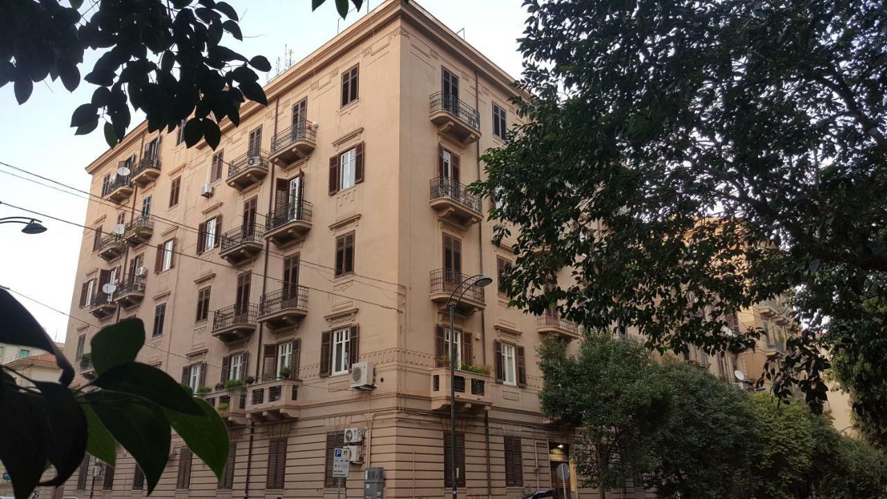 Boheme B&B Al Centro Di Palermo Exterior photo